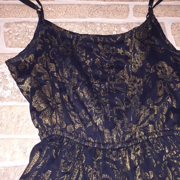 Abercrombie and Fitch dress size xs - Picture 2 of 3